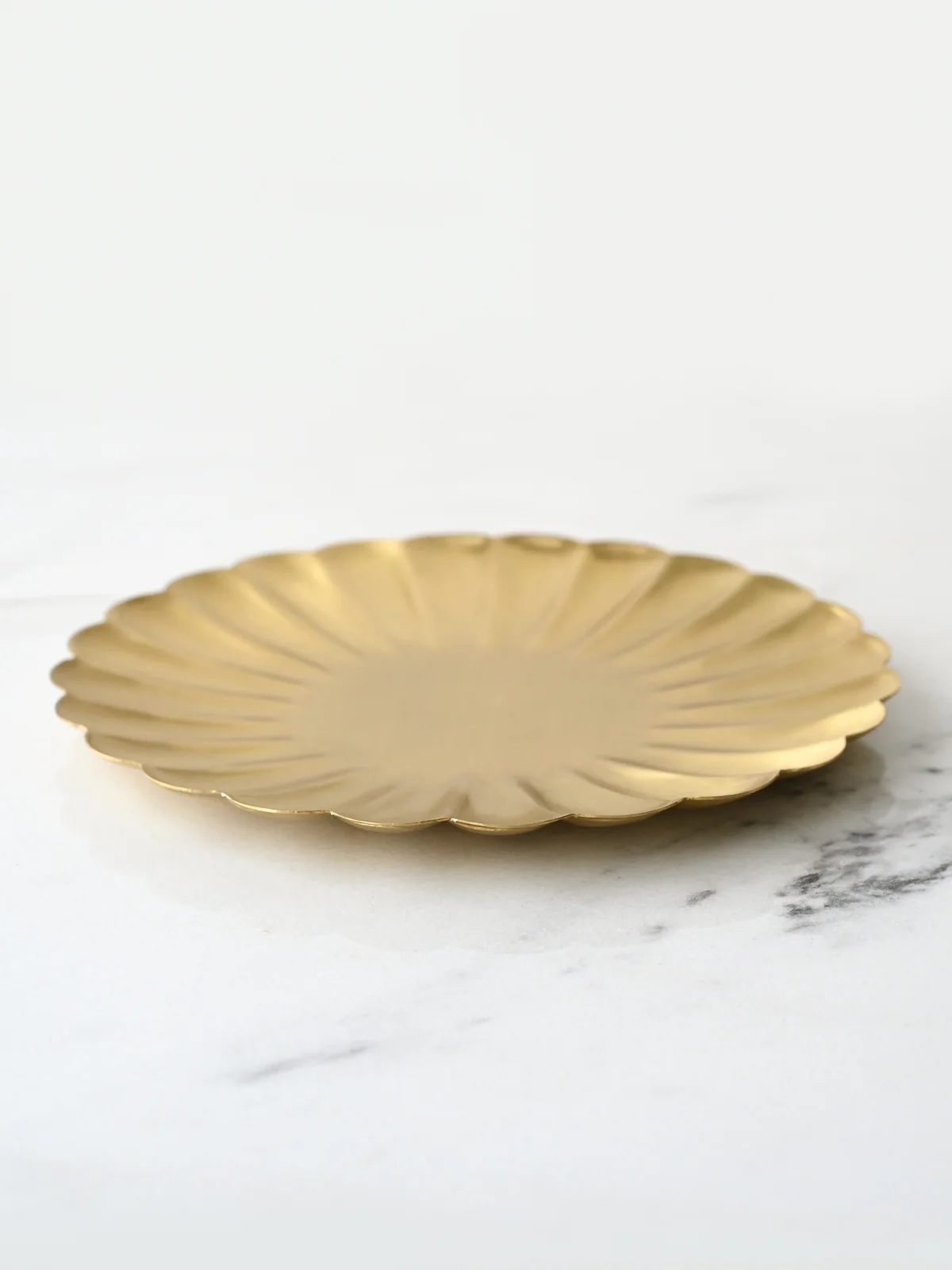 Brass Chrysanthemum Tray - Image 6