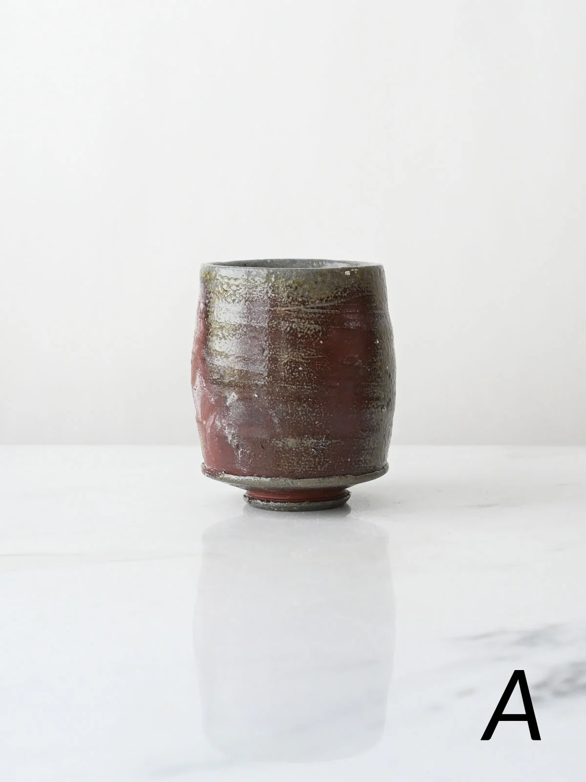 Wild Clay Yunomi in Dark Soda Fire - Image 3