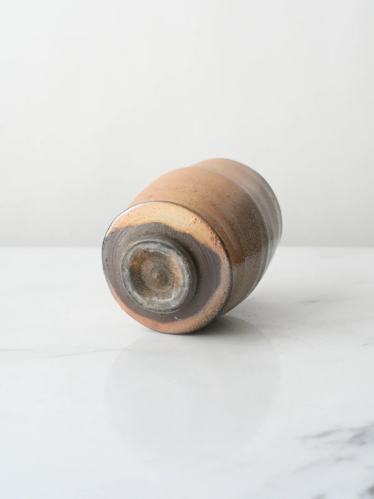 Wild Clay Yunomi in Light Soda Fire - Image 10